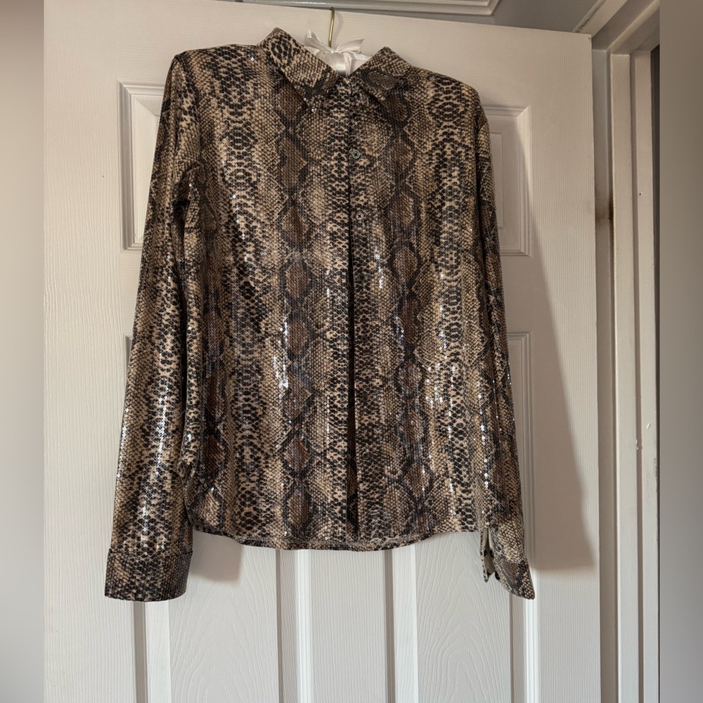Animal print sequins shirt